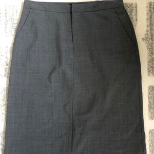 Grey GAP pencil skirt
